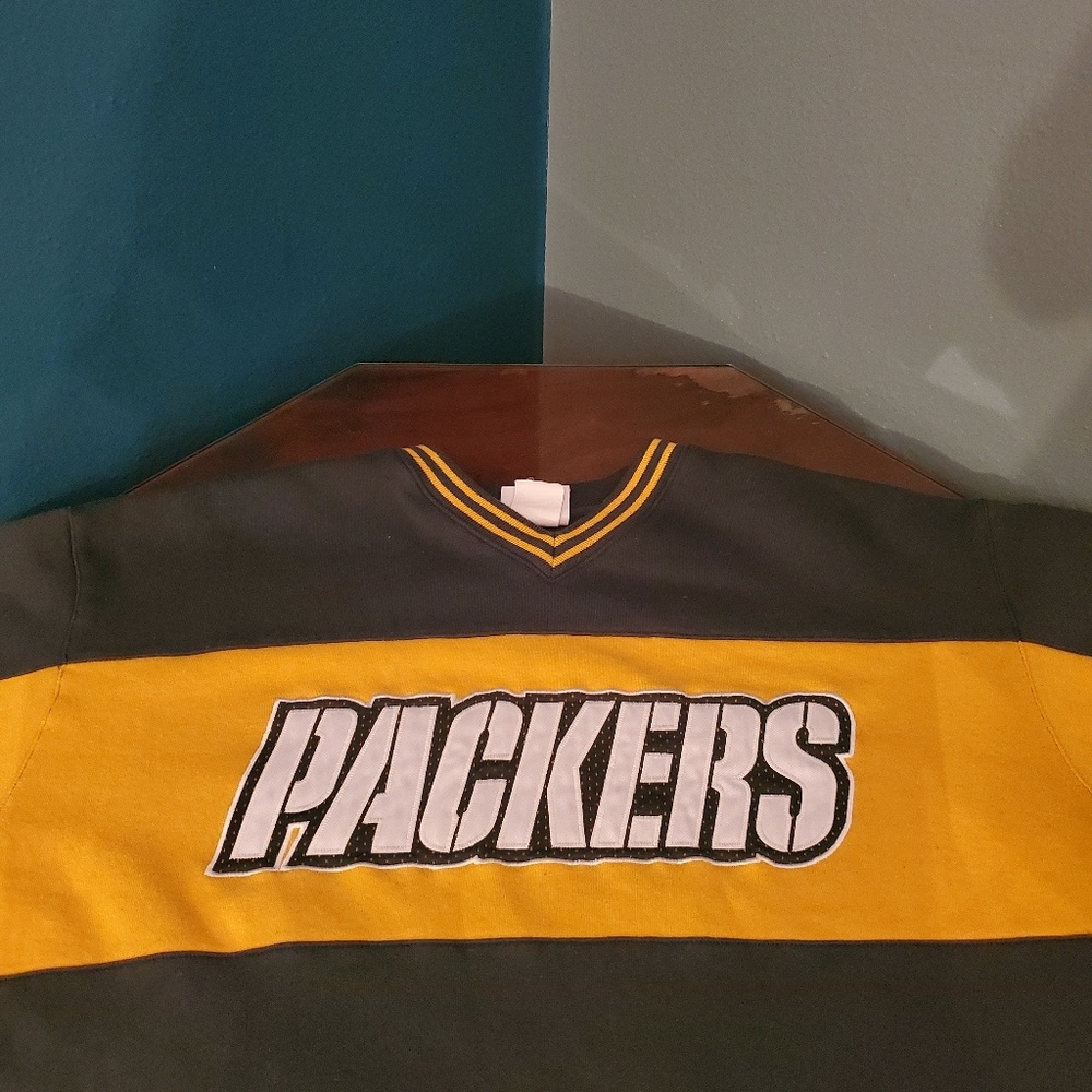 Green Bay Packers Two tone NFL Crew Neck Sweater - Picture 2 of 5